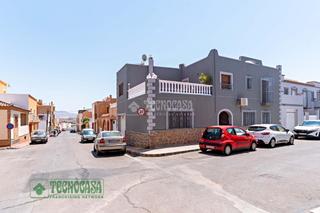 Casa bifamiliare en Benahadux. Casa en venta en benahadux