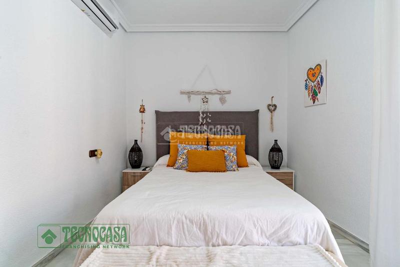 Foto a9c2e30a-b972-418f-91f9-e854ac9c7877. Casa pareada casa en venta en Benahadux