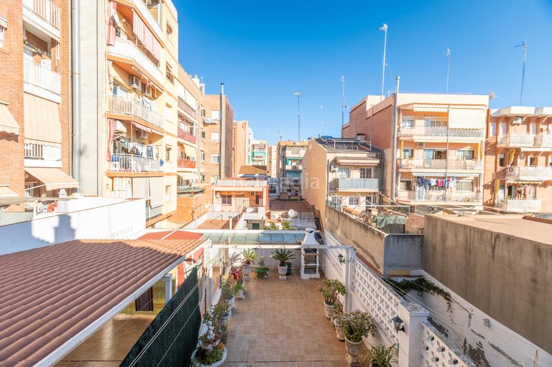 Foto 7ba08c4d-2b48-44fa-9110-b86ae7f3f6b0. Casa amb xemeneia calefacció aparcament a Diagonal-Colomeres Gavà