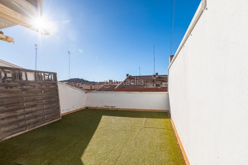 Foto 83782466-3a1e-4d25-a274-bdc1a0e0ee82. Casa amb xemeneia calefacció aparcament a Diagonal-Colomeres Gavà