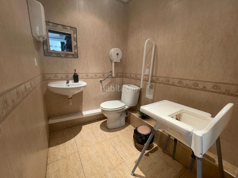 Foto 08de52a4-ead3-44b9-8afc-cf3a0f03be7a. Transfer business premise with heating in Diagonal-Colomeres Gavà