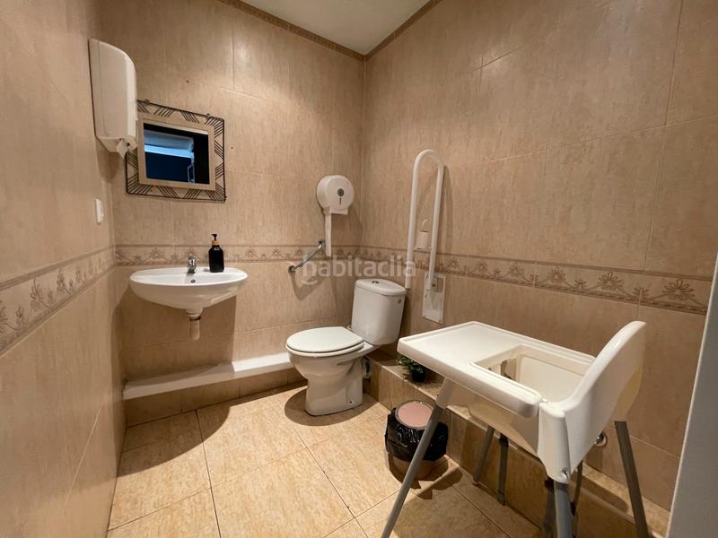 Foto 709099a6-5f1a-4682-bed4-489486ffadff. Traspàs local comercial amb calefacció a Diagonal-Colomeres Gavà