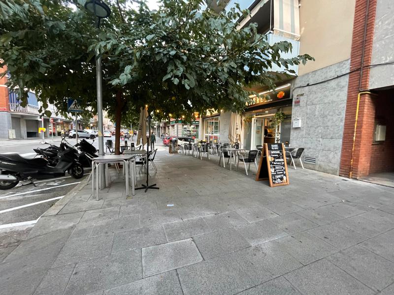 Foto 7b6ce70d-829b-43c3-8305-8adb1905c9ac. Traspaso local comercial restaurante, pizzería en traspaso en calle de sant lluís en Gavà