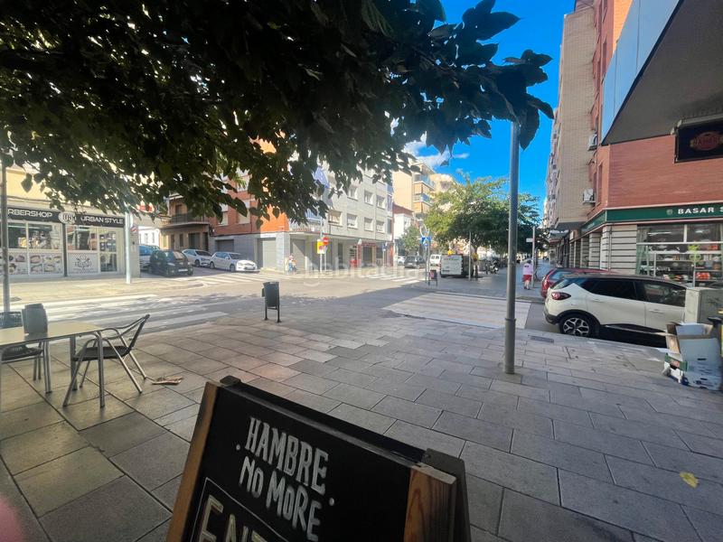 Foto aba52b8b-8872-4f1f-95e2-0ab226504a85. Traspaso local comercial restaurante, pizzería en traspaso en calle de sant lluís en Gavà