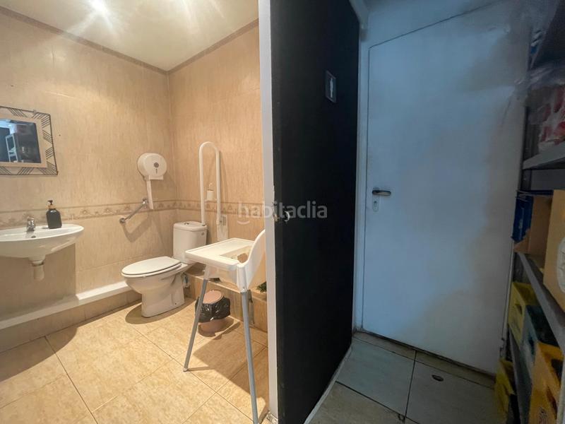 Foto dc398af2-66d3-4906-b09c-f9f0e252a25b. Traspaso local comercial restaurante, pizzería en traspaso en calle de sant lluís en Gavà