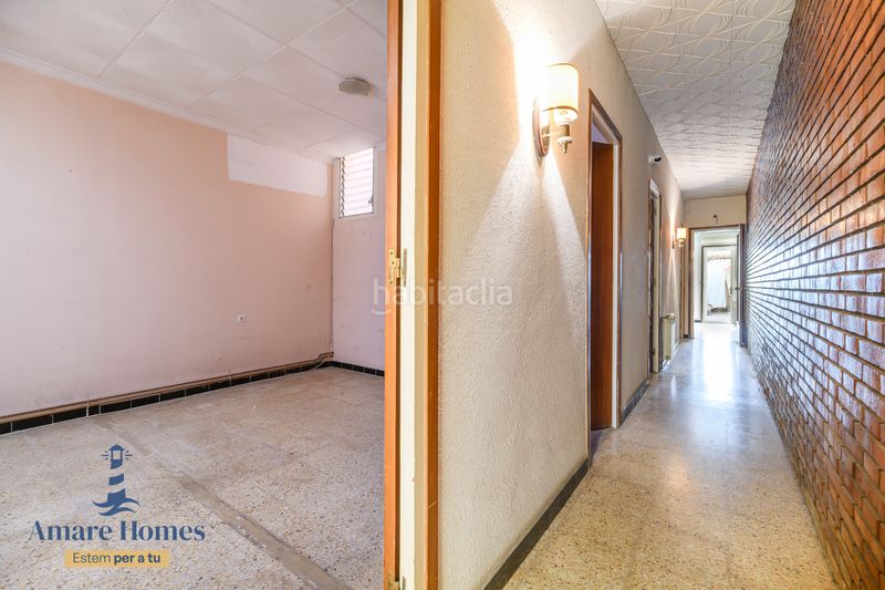 Foto 0280ac23-366e-4d66-86a6-2831583297e5. Casa adossada amb calefacció a Passeig Maragall Gavà