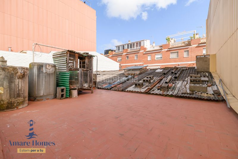Foto 1b3d14b8-2296-42cb-b66e-5f0b7486920f. Casa adossada amb calefacció a Passeig Maragall Gavà