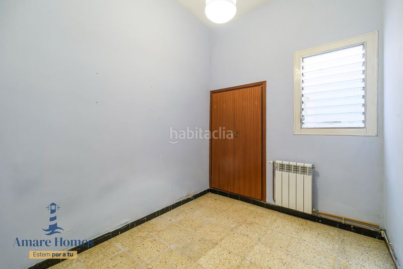Foto 446ea264-dd06-41ae-b838-1040dff97eb2. Casa adossada amb calefacció a Passeig Maragall Gavà