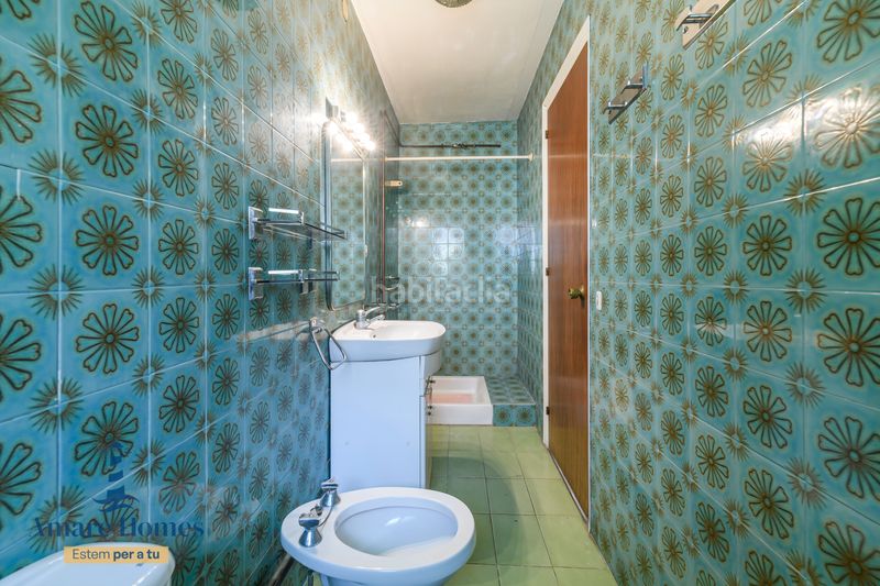 Foto b8c6120a-f954-4736-9f76-865961809ed1. Casa adossada amb calefacció a Passeig Maragall Gavà