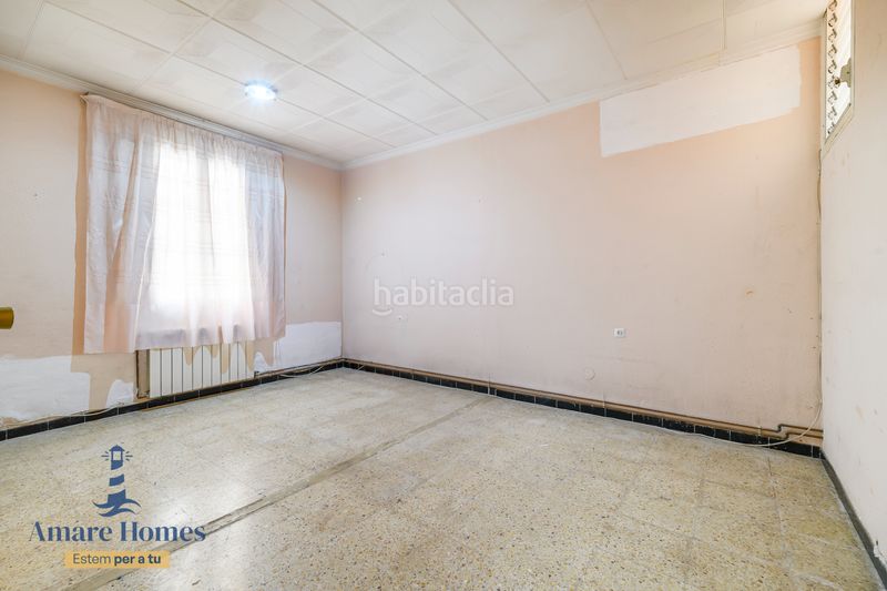 Foto c4394742-6020-456d-ae01-ee85236356b1. Casa adossada amb calefacció a Passeig Maragall Gavà