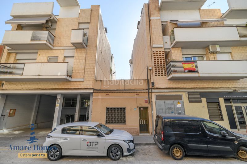 Foto 346acb5d-7234-41ab-999e-b302066e6ea5. Casa adossada a Diagonal-Colomeres Gavà