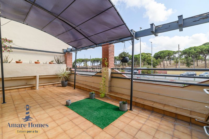 Foto 0eecf6fd-e111-425e-a04f-dbfc2c86f1ff. Casa adossada a Passeig Maragall Gavà