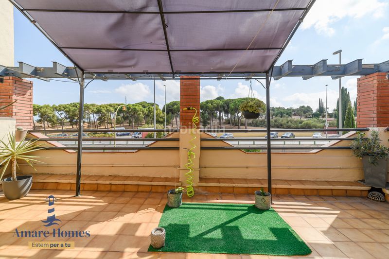 Foto 606ce9d5-6a23-4c19-a1ce-2559ba73328b. Casa adossada a Passeig Maragall Gavà