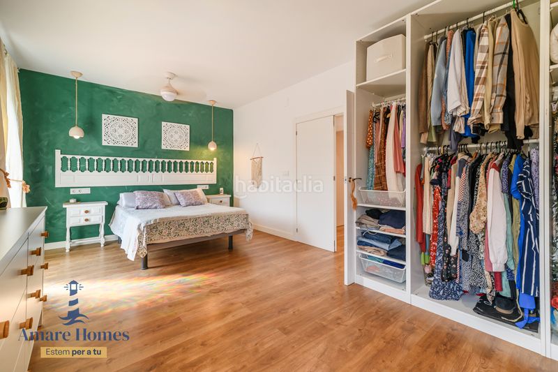 Foto 95c2f28f-79d1-4f75-a794-b18377b0a524. Casa adossada a Passeig Maragall Gavà