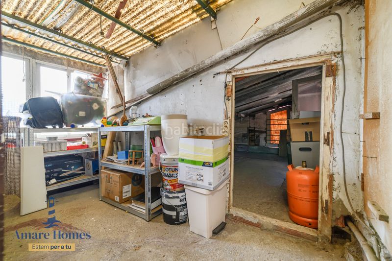 Foto f3b385df-10d5-4248-b518-66986897c8bb. Casa adossada a Passeig Maragall Gavà