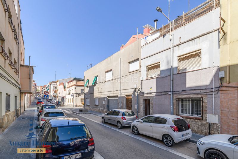 Foto 62efccec-390f-4e3e-9424-5356ae02a1b2. Casa adossada amb calefacció a Diagonal-Colomeres Gavà
