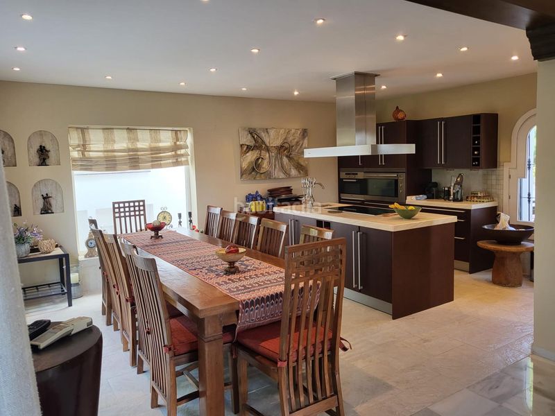 Foto 4e98438c-fc55-4a6f-ad1e-b7a172f0ce08. Xalet amb aparcament piscina a Aloha Marbella