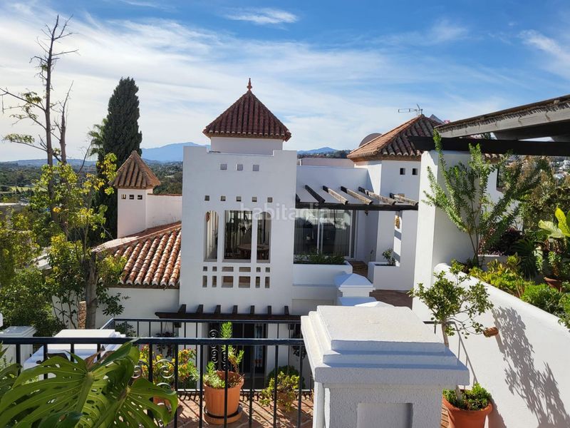 Foto f98d139f-cc57-44f0-9668-1581f8e4e7d3. Xalet amb aparcament piscina a Aloha Marbella