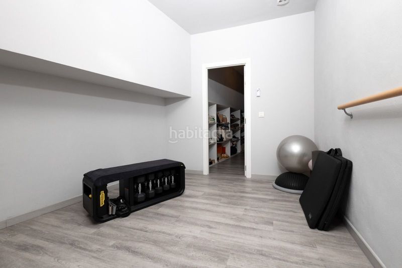 Foto 452f0ca4-34a5-496f-92c9-cd49cc5cde31. Casa aparellada amb aparcament piscina a Calahonda Mijas