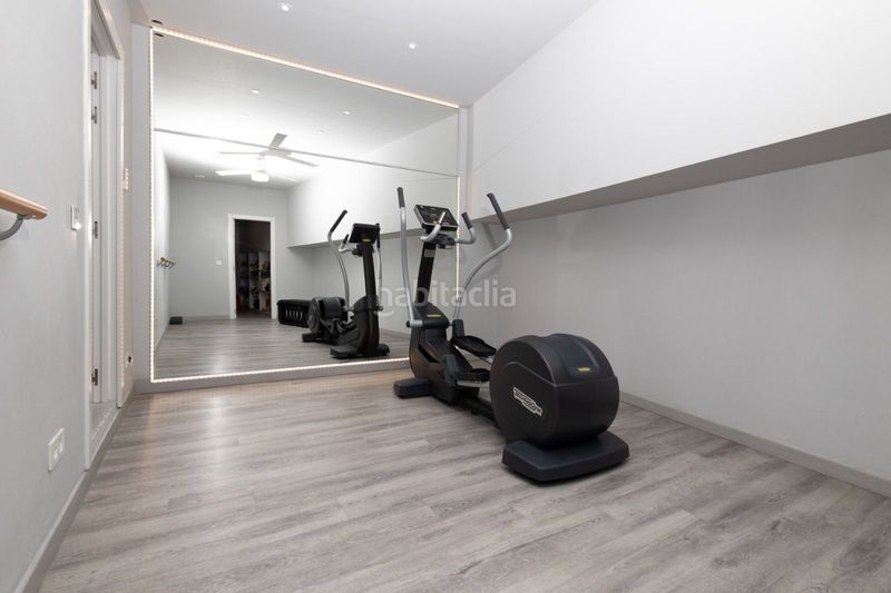 Foto b93b2c6e-f08e-40ad-a5b5-7ce26313e9c4. Casa aparellada amb aparcament piscina a Calahonda Mijas