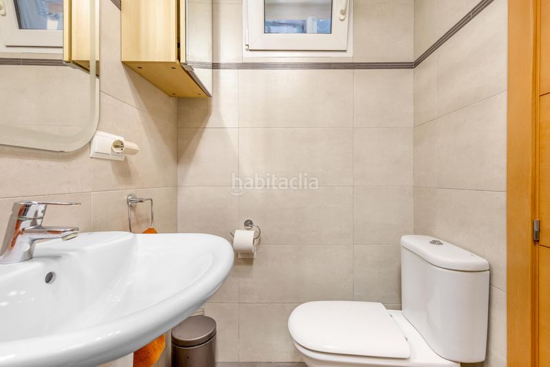 Foto 01f2e9ba-c54b-4d67-8644-db1802d7298a. Casa aparellada amb calefacció aparcament piscina a Benalmádena
