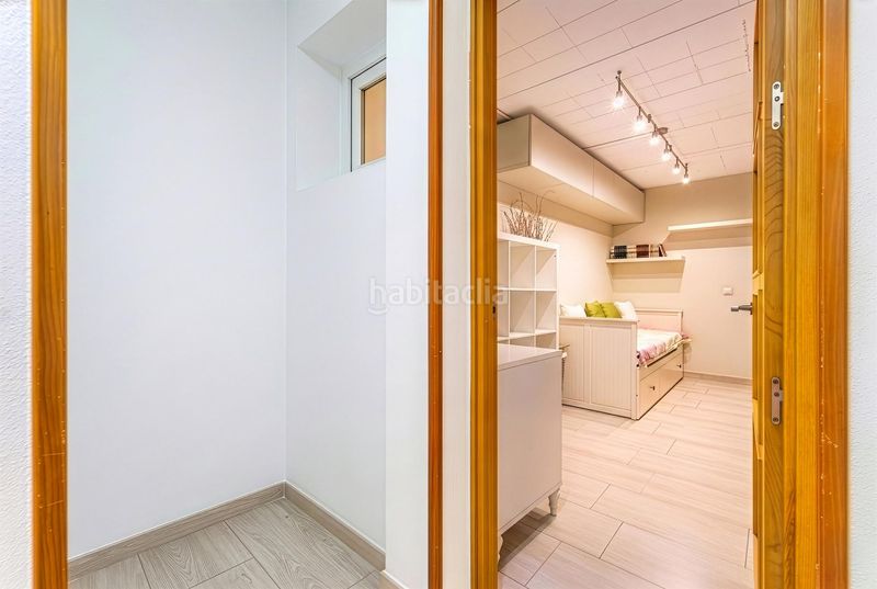 Foto 2db107a3-02c0-4ddc-9fd9-cd26c7ed447f. Casa aparellada amb aparcament piscina a Nueva Torrequebrada Benalmádena