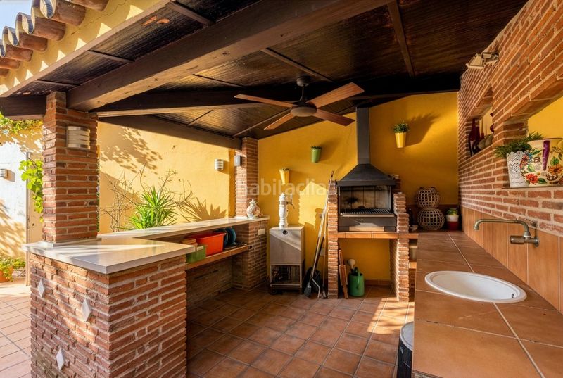 Foto 34e03154-e48a-4d91-acf9-4fda8cbbf898. Casa aparellada amb aparcament piscina a Nueva Torrequebrada Benalmádena