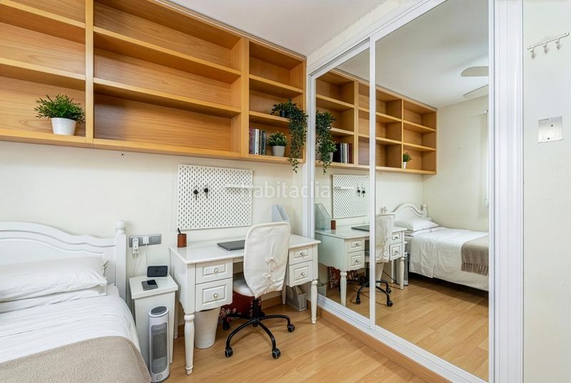 Foto 4013c597-e466-4631-94c0-05e4b5b7bfe4. Casa aparellada amb aparcament piscina a Nueva Torrequebrada Benalmádena