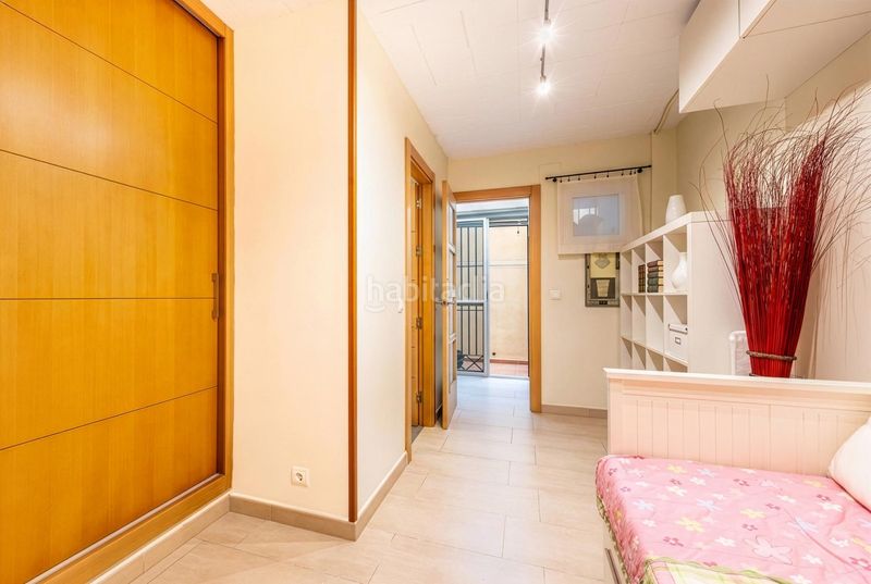 Foto a67d41fd-9012-47be-ad72-19619080e89a. Casa aparellada amb aparcament piscina a Nueva Torrequebrada Benalmádena