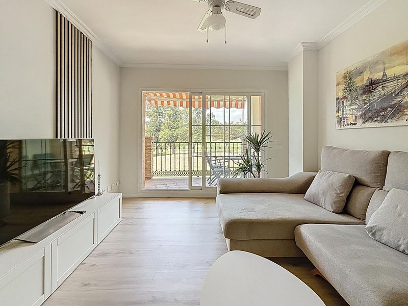 Foto 9626c9bc-958a-40da-96c4-585e72bce96e. Apartament amb calefacció aparcament piscina a Mijas golf Mijas