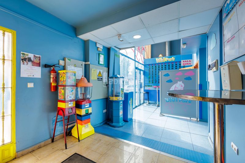 Foto c2efedfd-00c9-4133-b55c-690cc2ec07b8. Nau industrial a Distrito Zeta - Recinto Ferial Cortijo de Torres Málaga