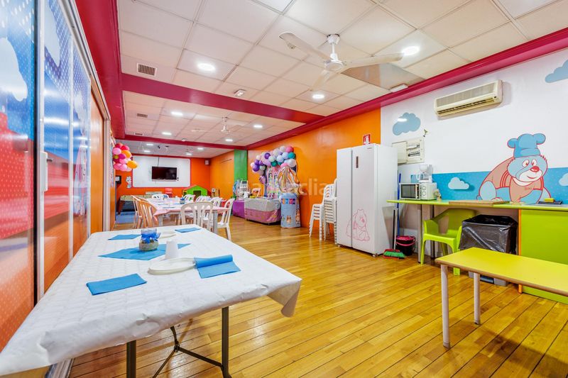 Foto d33b04e2-240b-4a80-81e5-4ffd42417277. Nau industrial a Distrito Zeta - Recinto Ferial Cortijo de Torres Málaga