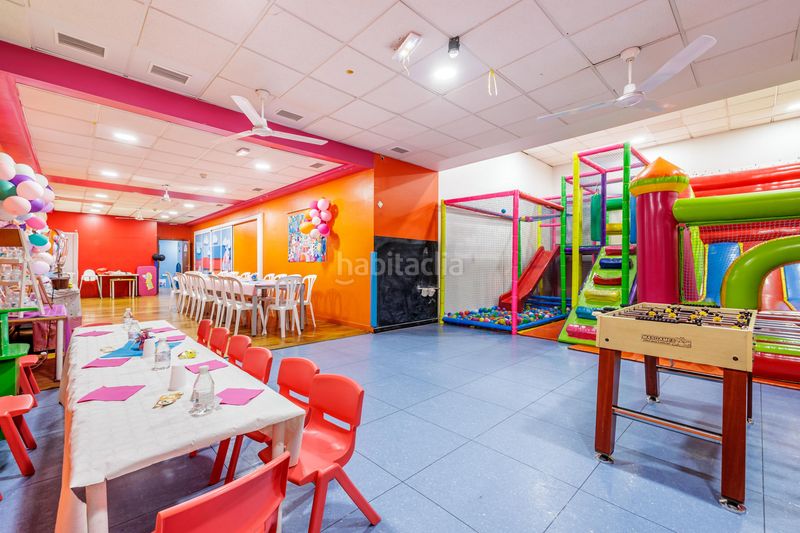 Foto fce5f57f-0dd4-4cc3-97ce-fd4392e3fe6a. Nau industrial a Distrito Zeta - Recinto Ferial Cortijo de Torres Málaga