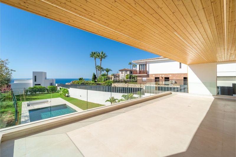 Foto 63e7f3bb-4b8f-4842-89b0-2688a77640c2. Xalet amb calefacció aparcament piscina a La Capellanía - El Higuerón Benalmádena