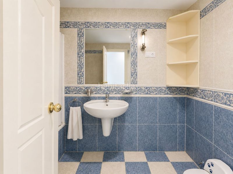 Foto 3fa5d56e-ddf7-4473-8123-ee18a26b59b9. Apartament amb aparcament piscina a Cortijo Torrequebrada Benalmádena