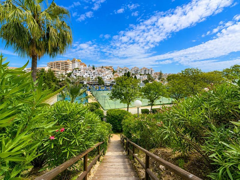 Foto 96777c24-fb9b-4003-997b-84f758157585. Apartament amb aparcament piscina a Cortijo Torrequebrada Benalmádena