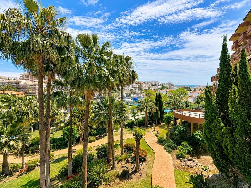 Foto a4094791-bcbc-4e37-ab5f-cd02d614ad37. Apartament amb aparcament piscina a Cortijo Torrequebrada Benalmádena