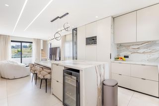 Àtic  1 calle valle de somiedo #planta 2. Ático dúplex totalmente reformado en venta con solárium privado,