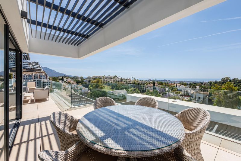 Foto 752042e8-eea7-4697-9121-5441bd1a387e. Apartament amb calefacció aparcament piscina a La Quinta Benahavís