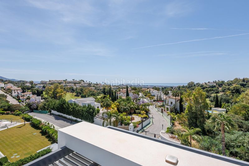 Foto a0d38a51-46cc-4df9-9fd0-21f33e5c5073. Apartament amb calefacció aparcament piscina a La Quinta Benahavís