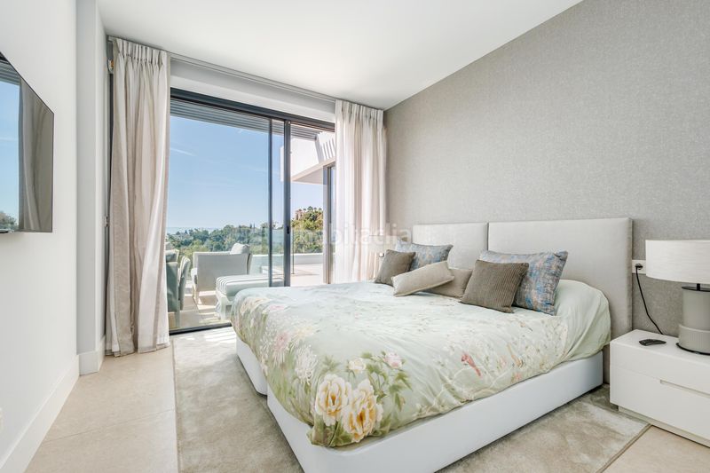 Foto d678aede-6239-43e9-a409-e2fb565e2b97. Apartament amb calefacció aparcament piscina a La Quinta Benahavís
