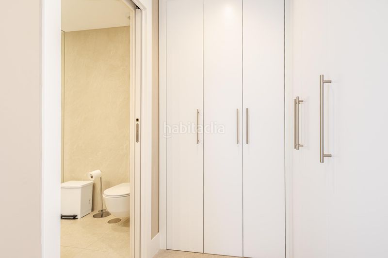 Foto edb2c6ea-2061-4026-8189-15f6e154d7c3. Apartament amb calefacció aparcament piscina a La Quinta Benahavís