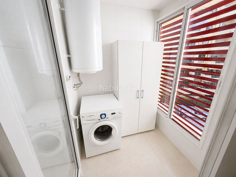 Foto bf402529-032e-4699-87f1-d5470370014c. Apartament amb aparcament piscina a Torreblanca del Sol Fuengirola