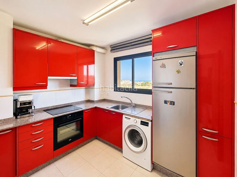 Foto 35377ca0-4a8d-4865-ab9c-62205ac37850. Apartament amb aparcament piscina a Los Pacos Fuengirola