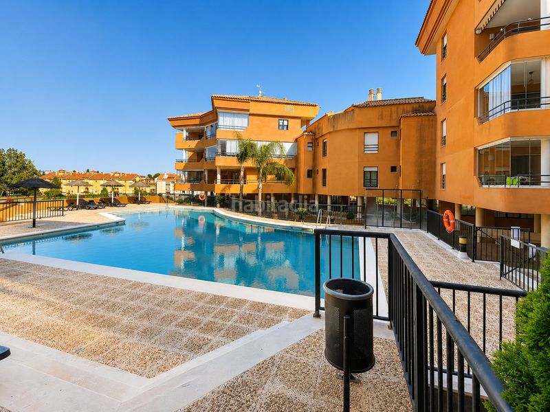 Foto cdb095a7-992c-4caf-9d9b-628b75aec721. Apartament amb aparcament piscina a Los Pacos Fuengirola