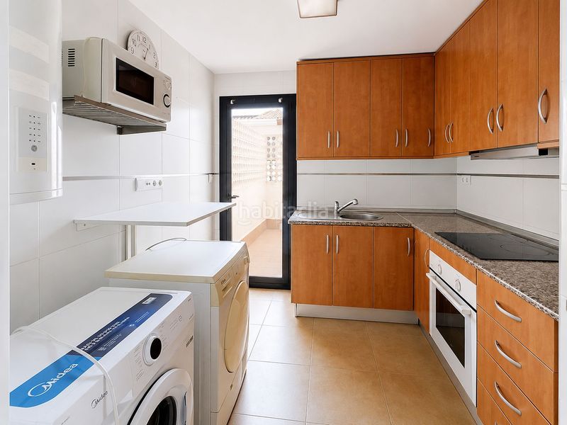 Foto 3edc2233-fb24-48b2-9971-135aabeb49d9. Apartament amb calefacció aparcament piscina a Mijas golf Mijas