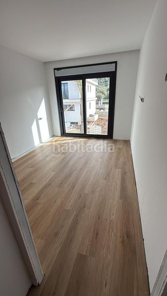 Foto 0a52f516-dca5-4ecc-9402-cf58a6146b00. Casa aparellada amb calefacció aparcament piscina a Alhaurín de la Torre