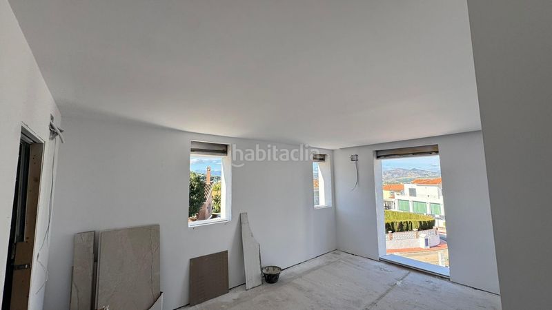 Foto 201a7845-ebe2-45e7-88a0-2d6776ab11af. Casa aparellada amb calefacció aparcament piscina a Alhaurín de la Torre