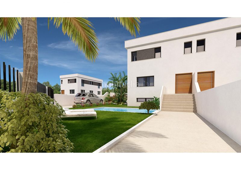 Foto 3724d54b-3d37-4c29-a179-5a67a8f46e45. Casa aparellada amb calefacció aparcament piscina a Alhaurín de la Torre
