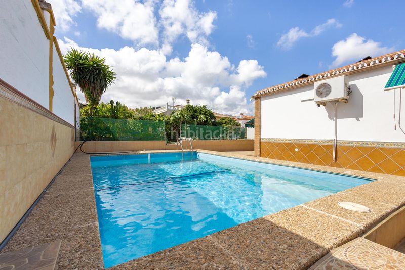 Foto f176d940-2a00-43b5-b27f-03db4911e9c0. Xalet amb calefacció aparcament piscina a Jardines de Alhaurín-Huerta Alta-Fuensanguínea Alhaurín de la Torre